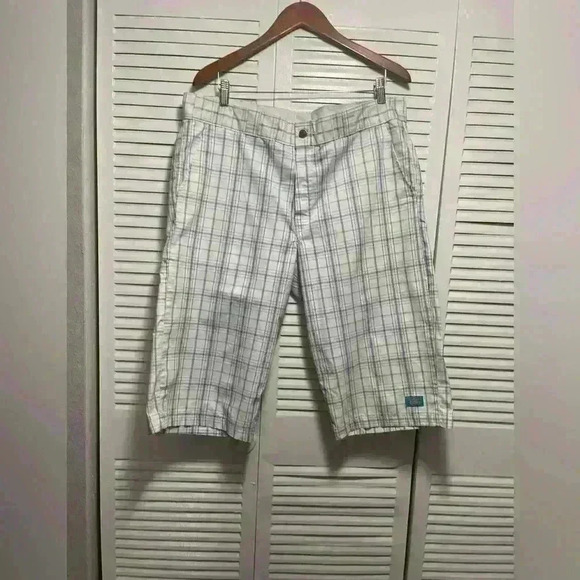 Dickie’s Men 3/4 Length White with Blue Lines Size 38 - Picture 1 of 9